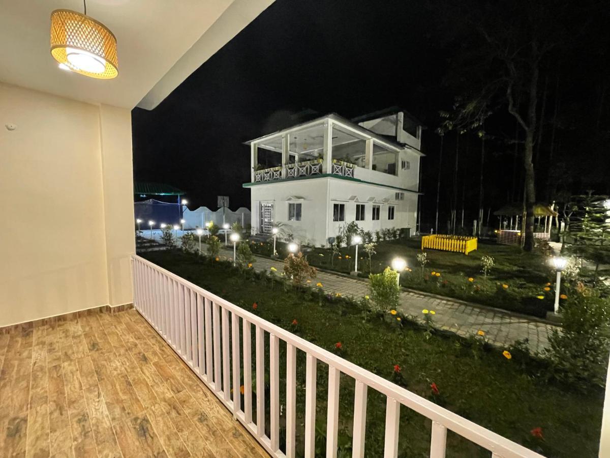 Jaldapara Forest Tourist Lodge Jftl Madari Hat Exterior photo