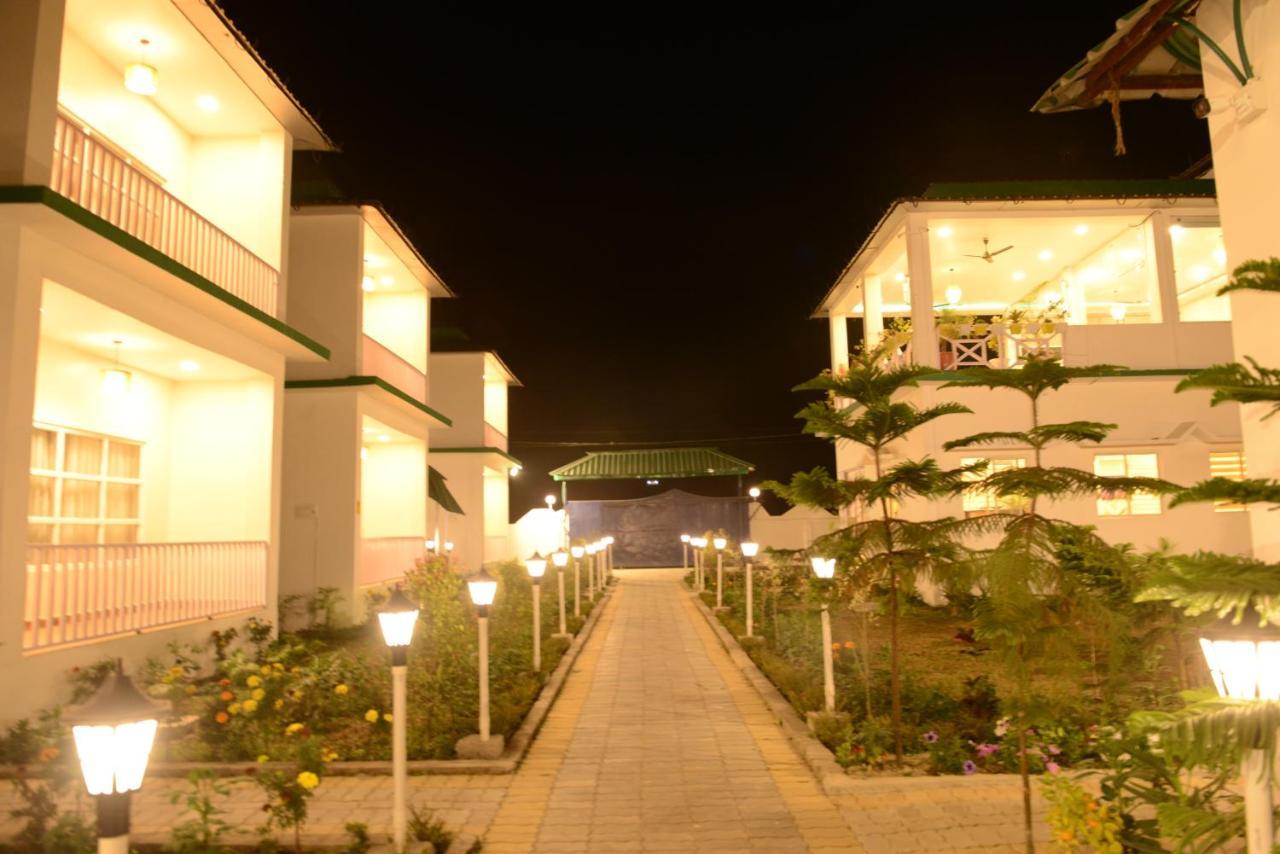 Jaldapara Forest Tourist Lodge Jftl Madari Hat Exterior photo